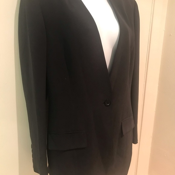 BLACK BLAZER/ Ann Taylor business blazer/ jacket 100 percent silk - Picture 4 of 6